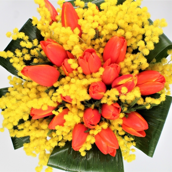 Bouquet di Tulipani e Mimosa alto