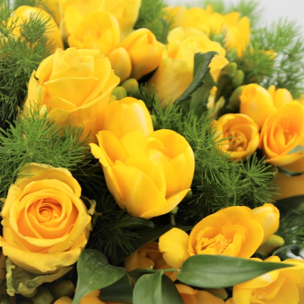Bouquet Misto Rose e Fresie Dettaglio